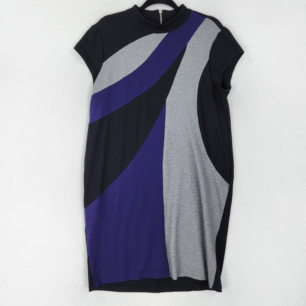Sleeveless Colorblock Shift Dress in Black, Gray & Purple